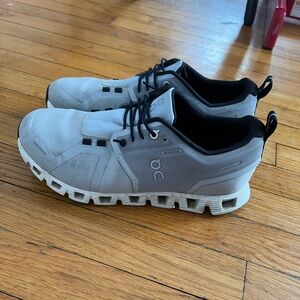 On clouds waterproof women’s sneakers